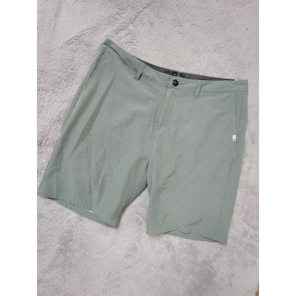 Quiksilver Shorts Mens 36 Amphibian DryFlight Water Repellent Green Hybrid Surf